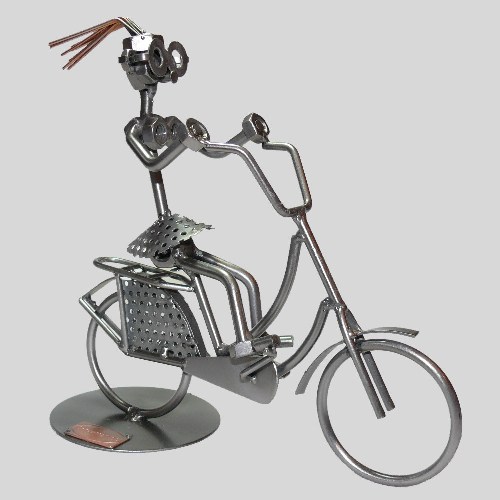 Mädchen auf Fahrrad